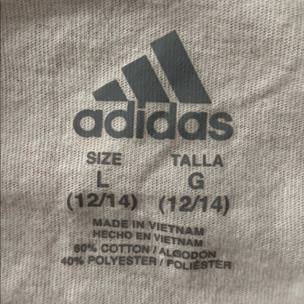 Basic Adidas white tee - Picture 3 of 3